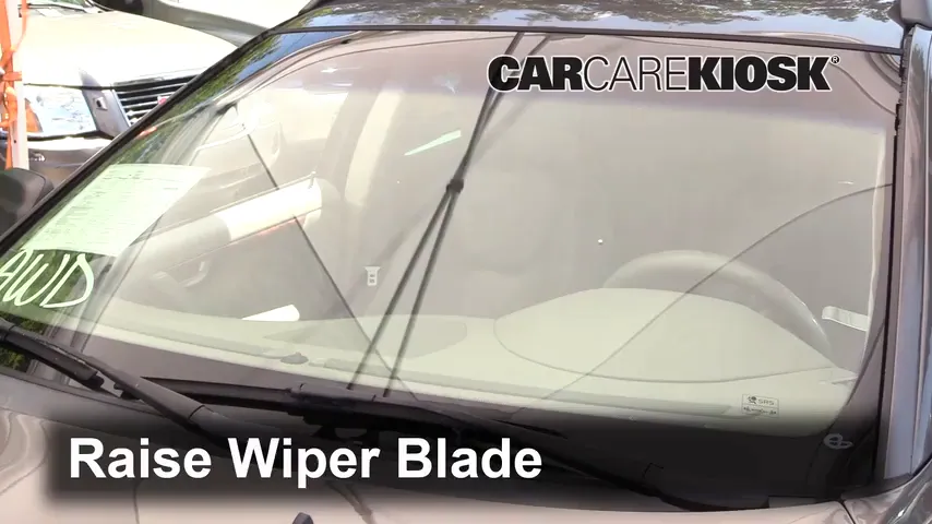 2006 Volvo XC70 2.5L 5 Cyl. Turbo Windshield Wiper Blade (Front)